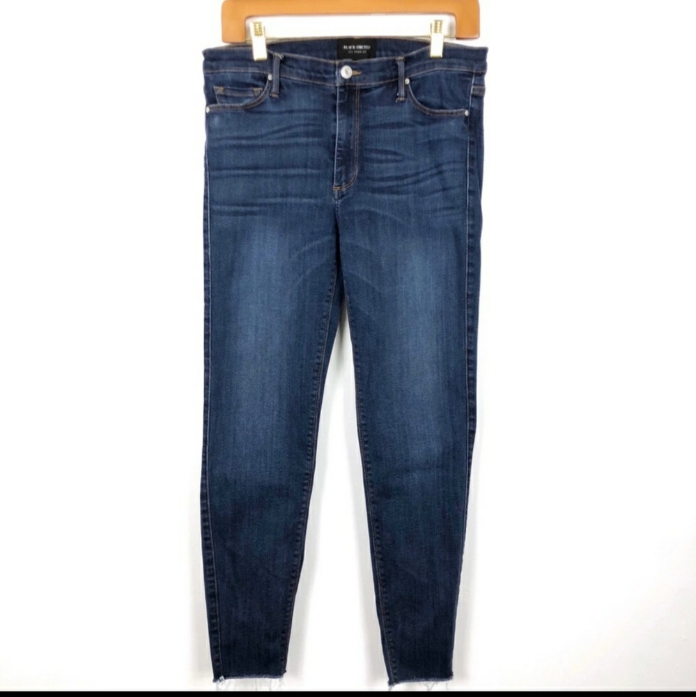 Black Orchid Noah Ankle Fray SZ 30